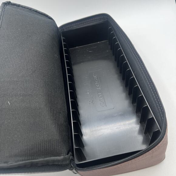 Case Logic 15 Cassette Tape Storage Case Wrist Strap Brown Nylon Tote Carry 12" - Picture 7 of 7